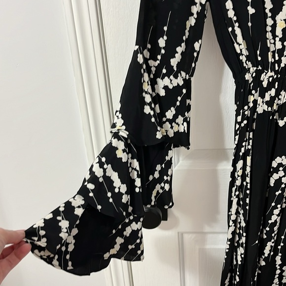 SWF Dress - Picture 3 of 5